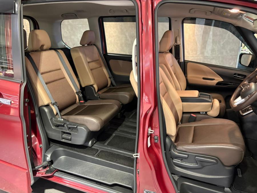 Serena Highway Stay VIP S-Hybrid - Image 5